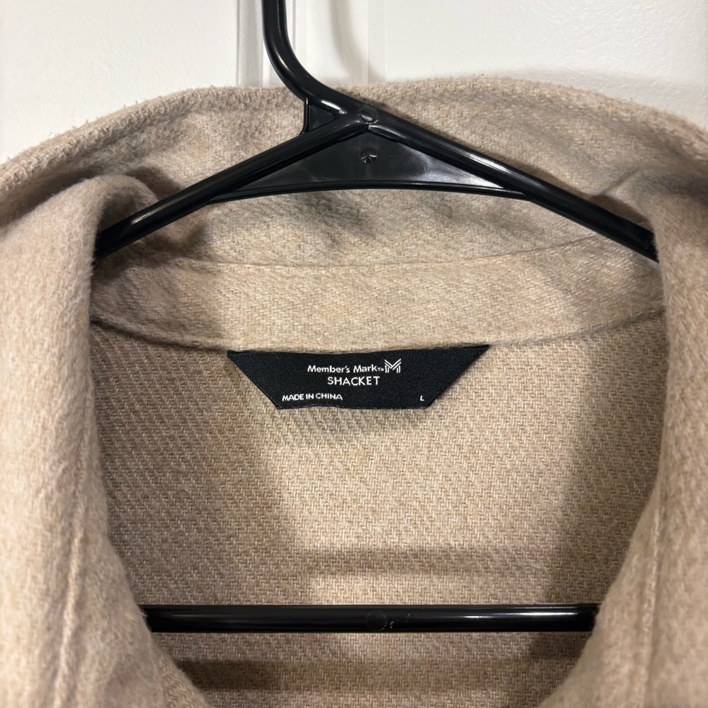 Member’s Mark Beige Button-Up Shacket - image 4